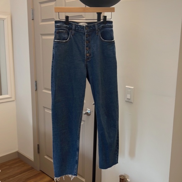 Abercrombie and Fitch high rise mom jeans - Picture 5 of 8